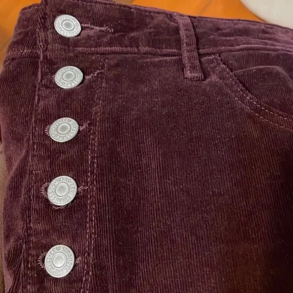 Levi’s 721 High Rise Skinny Corduroy Pants Burgundy Size 32 - Picture 2 of 6